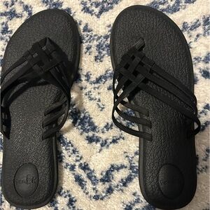 Sanuk Yoga mat flip flop